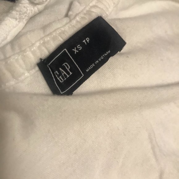 White Tank - Picture 4 of 4